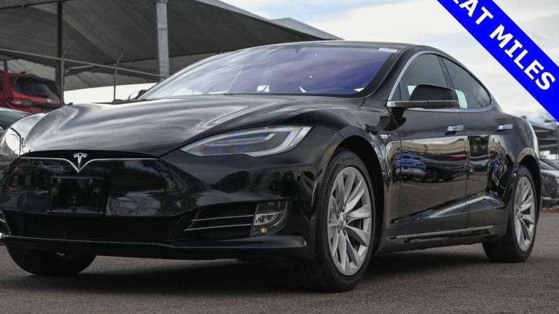 TESLA MODEL S 2018 5YJSA1E27JF257228 image